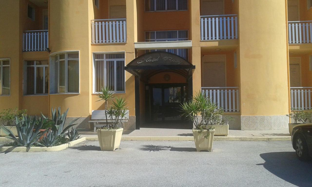 Hotel Rosy Battipaglia Exteriör bild