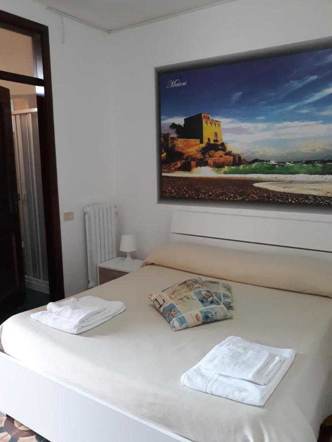 Hotel Rosy Battipaglia Exteriör bild